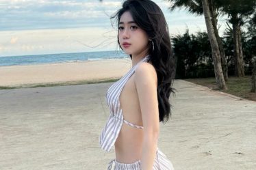 Le Kim Loan bikini than thai tu tin cuon hut