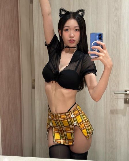 anh meriol chan bikini anh sang ngoai troi