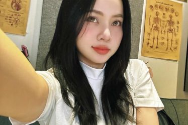 anh ngo lan huong bikini anh nhin me nguoi
