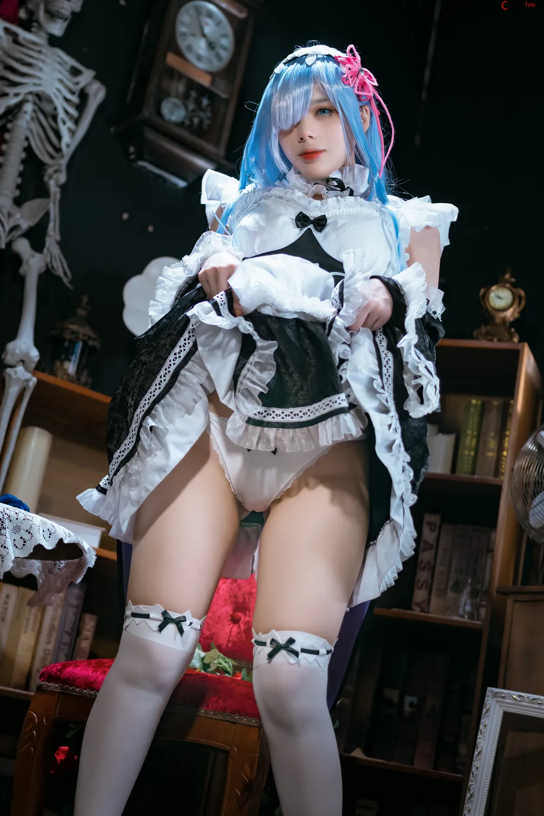 Jiu Yan cosplay Rem 11