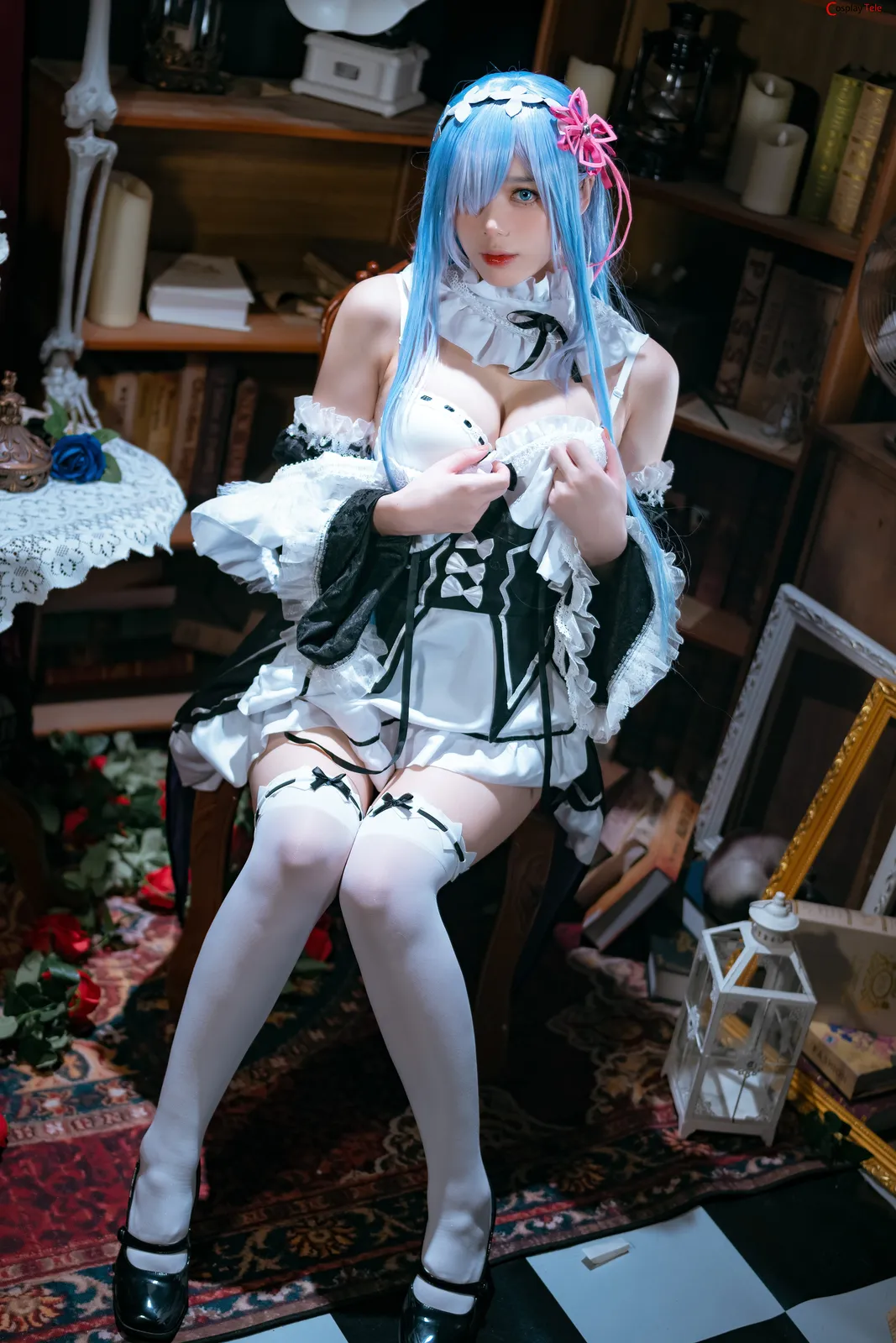 Jiu Yan cosplay Rem 18