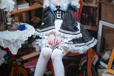Jiu Yan cosplay Rem ReZero 1 result