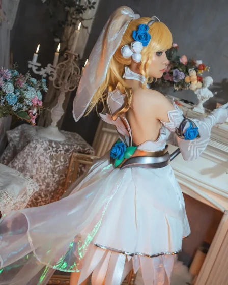 Nekokoyoshi cosplay Lux League of Legends 1 result