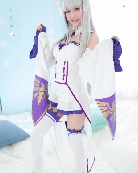 Ria Kurumi cosplay Emilia ReZero 1 result scaled 2